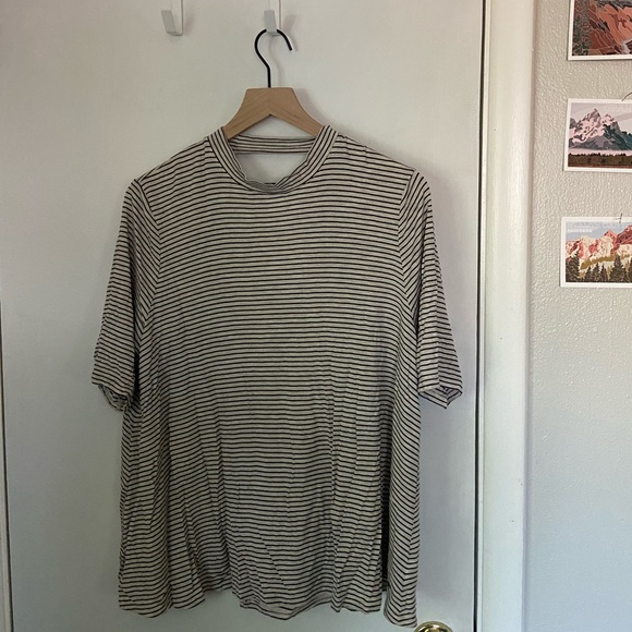 American Eagle Outfitters Tops - american eagle soft & sexy tee